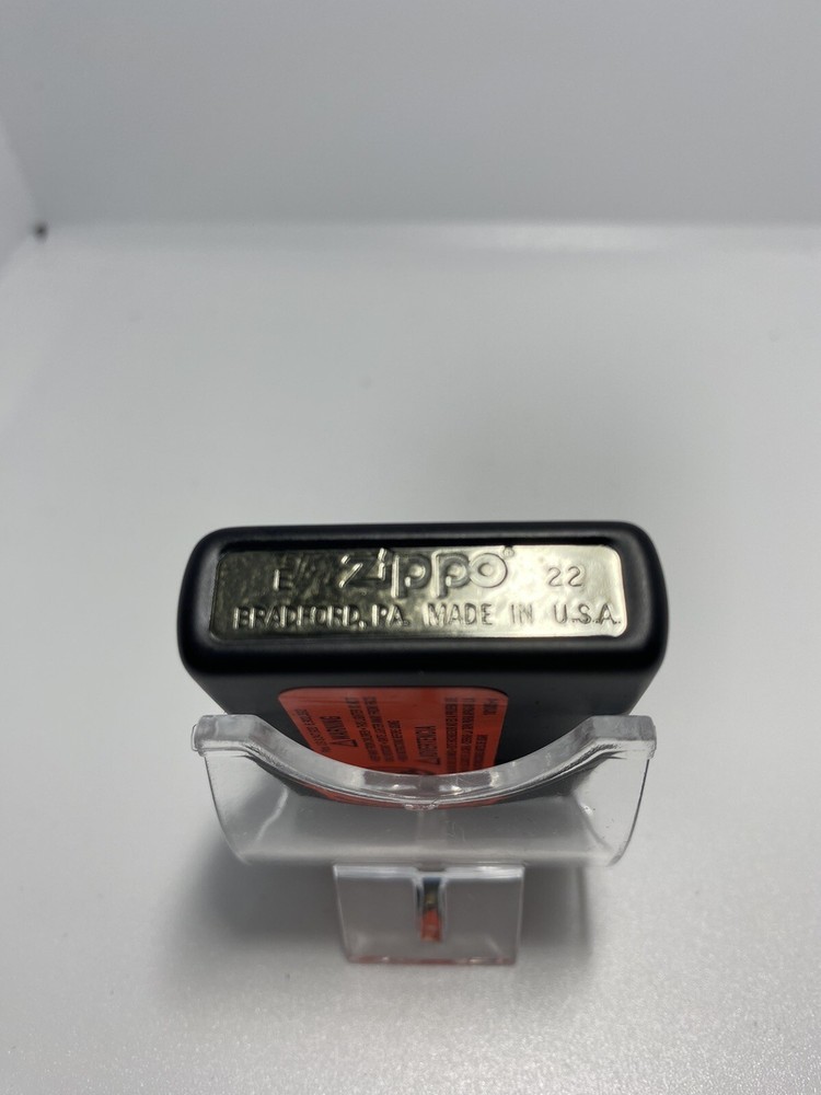 Zippo Etched Chess Set On A Black Matte Lighter