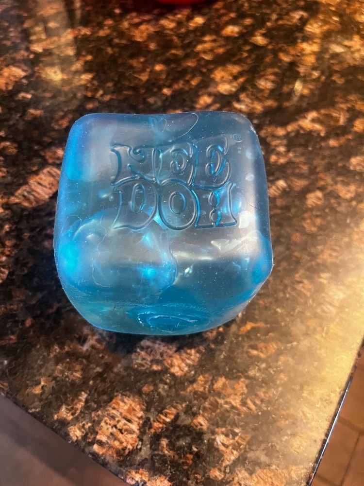 NeeDoh Nice Cube Blue Nicecube Solid Squish Cube Sensory Squeeze Ice Block Toys