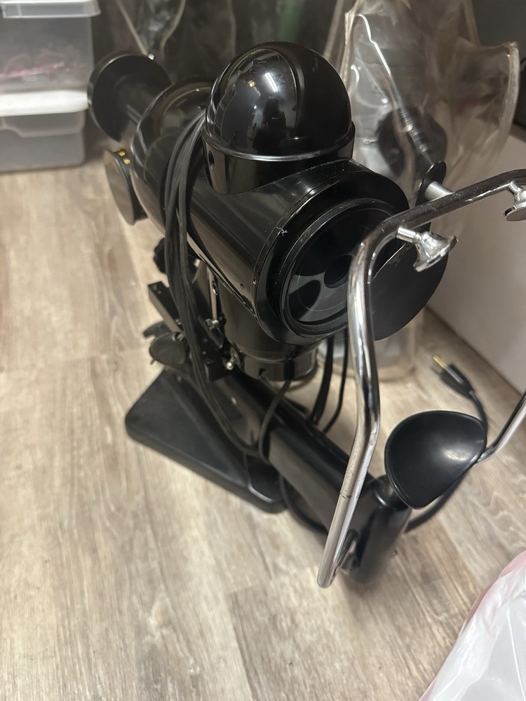 Bausch + Lomb Keratometer