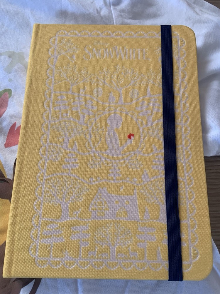 Snow White Rare Press Kit Bundle