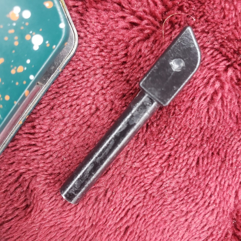 🔴 Gentleman’s Hardware Folding Pocket Knife Multitool fire starter