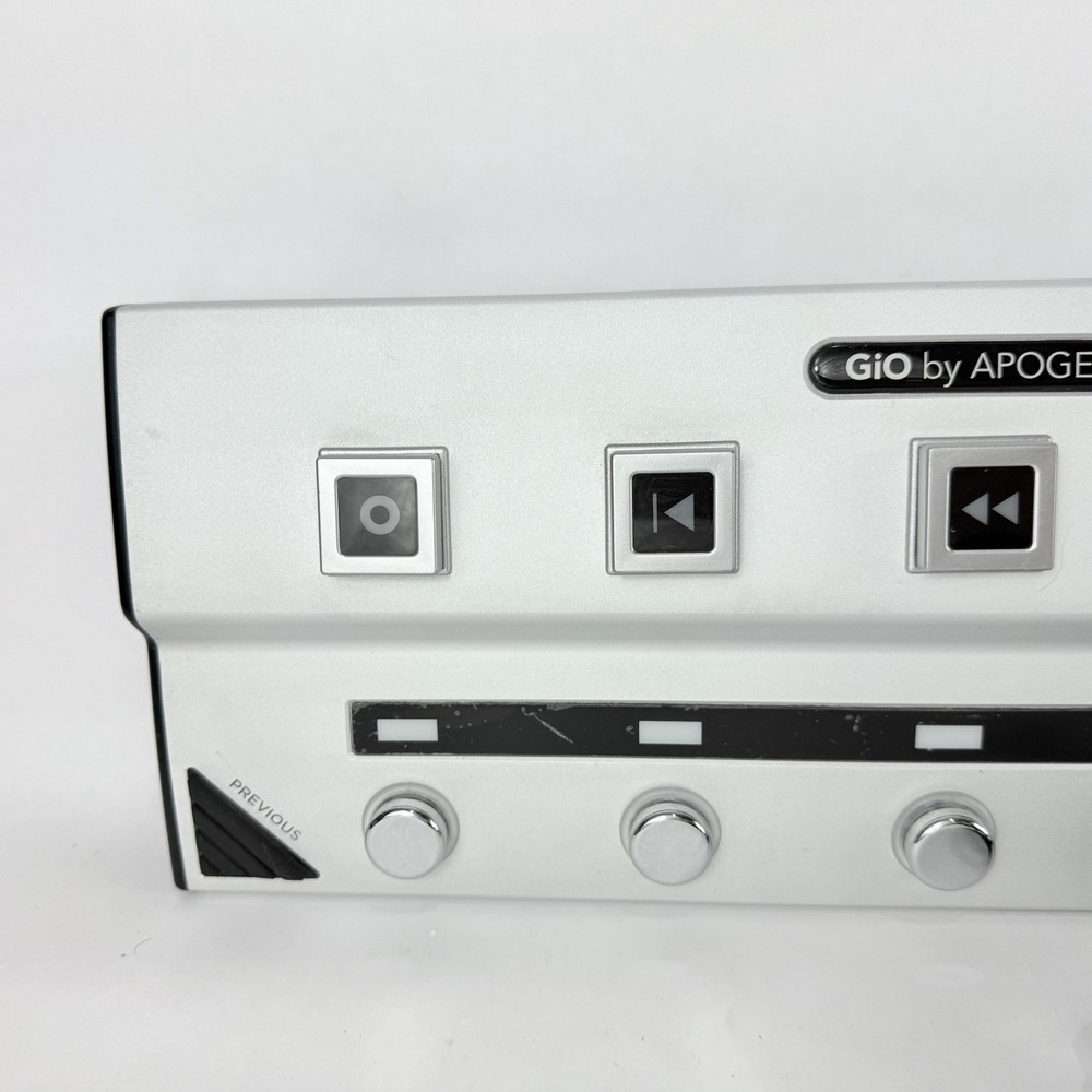 Apogee Silver Gio USB Stomp Interface Pedalboard Footcontroller Guitar FX