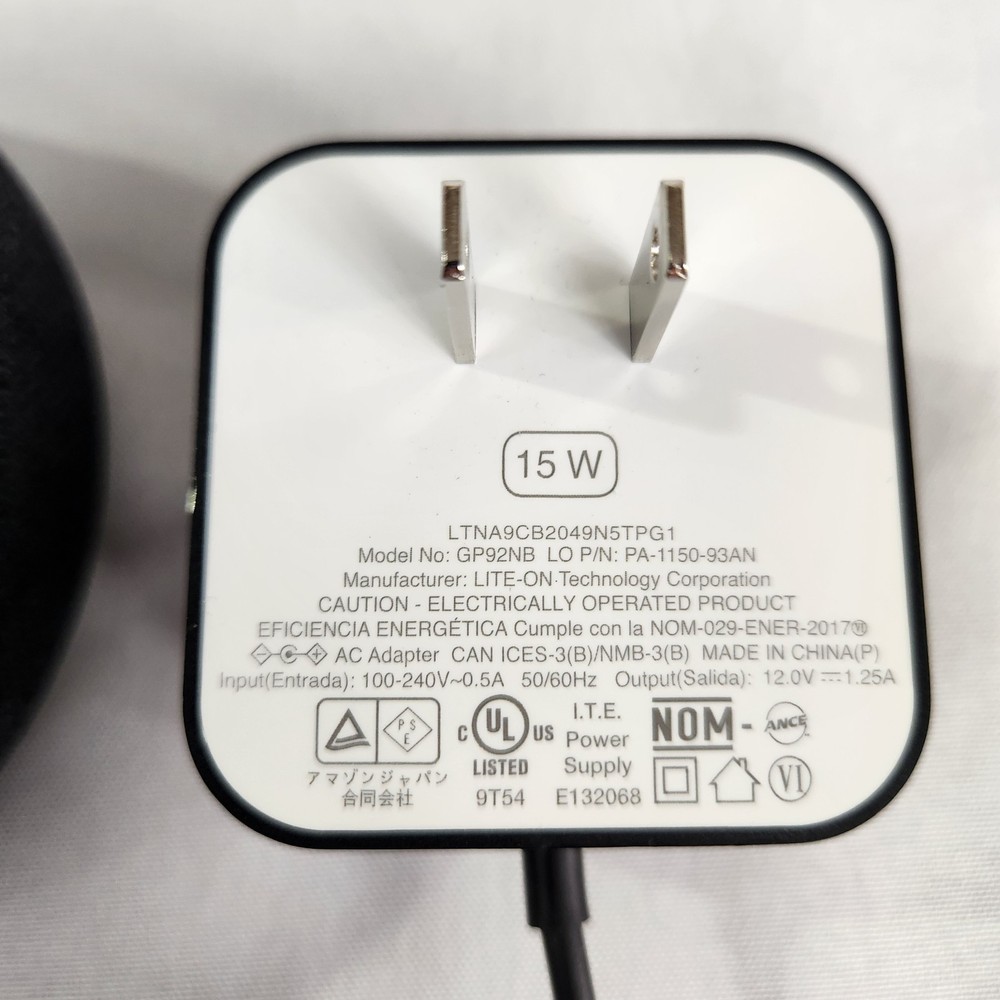 Amazon Echo Dot 3rd Gen Alexa Smart Speaker Black w/ Power Adapter c78mp8