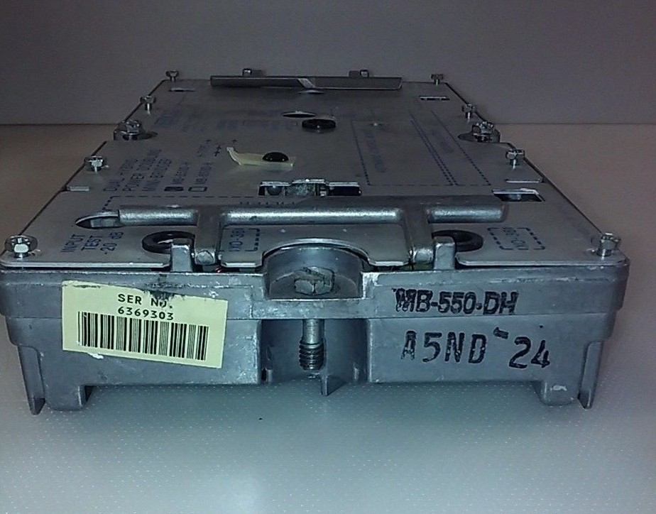 JERROLD MB-550D-H AMPLIFIER, MULTIPLE OUTPUT