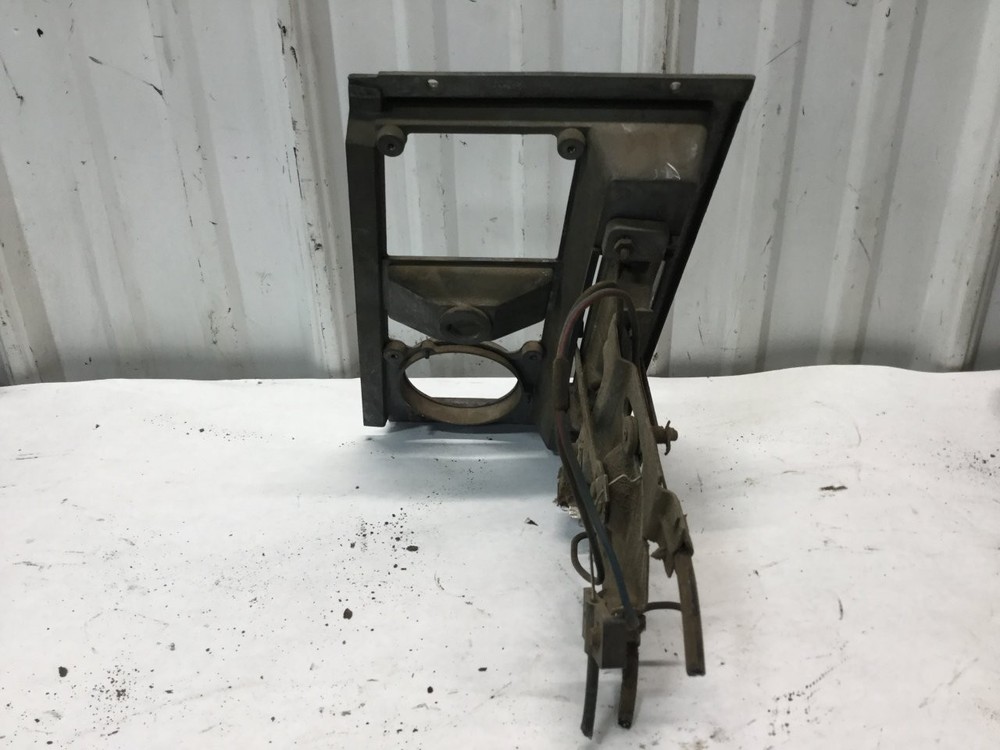 Ford LT9000 Heater A/C Temperature Controls - Used