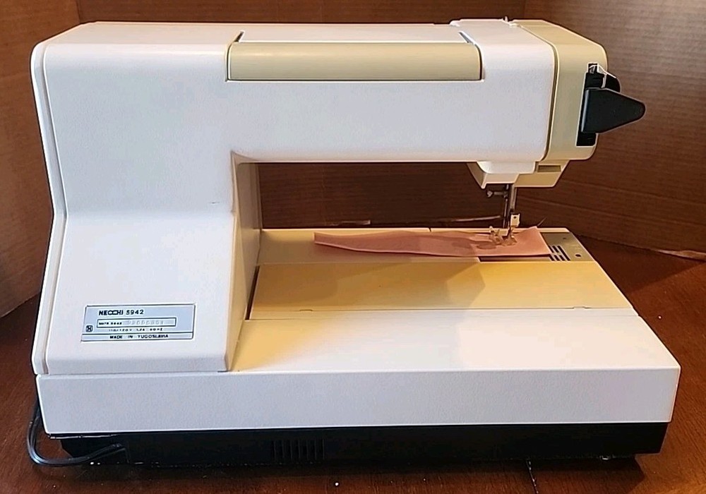Necchi 5942