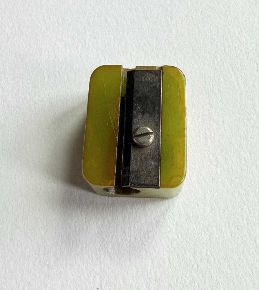 Vintage Old Small Rectangular 1930s Green Bakelite Pencil Sharpener Swirl Design