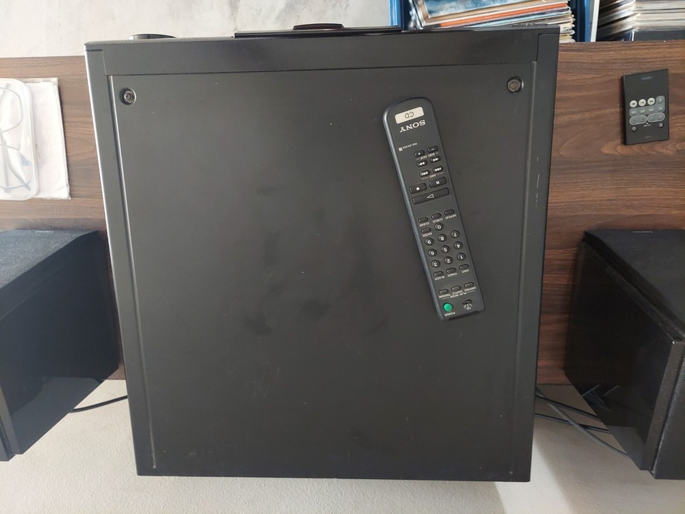 Sony CDP-CX225 Mega Storage 200 Disc Carousel CD Changer Player Remote Tested