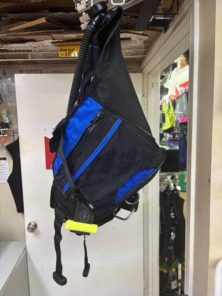 SCUBA Beuchat Weight Integrated BCD