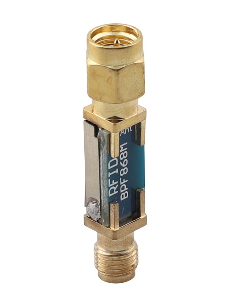 Achieve optimal filtering performance with this 868MHz bandpass filter