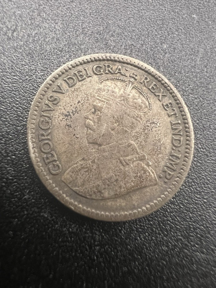 1912 Canada 5 Cents Silver