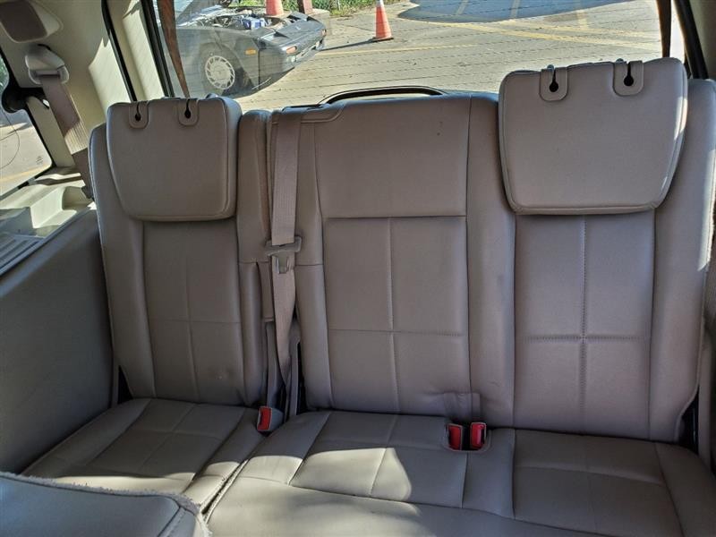 Control Module Computer GEM PN AL1T15604AD OEM 2010 Lincoln Navigator