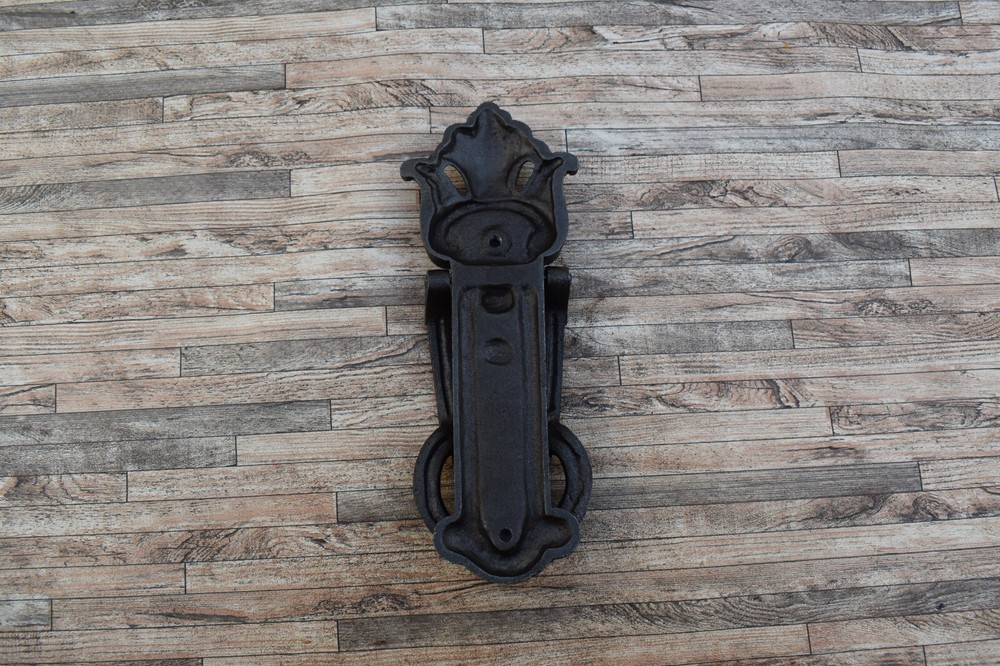 Vintage Style Cast Iron Knocker Beautiful Design Front Door Gate Pull Handle