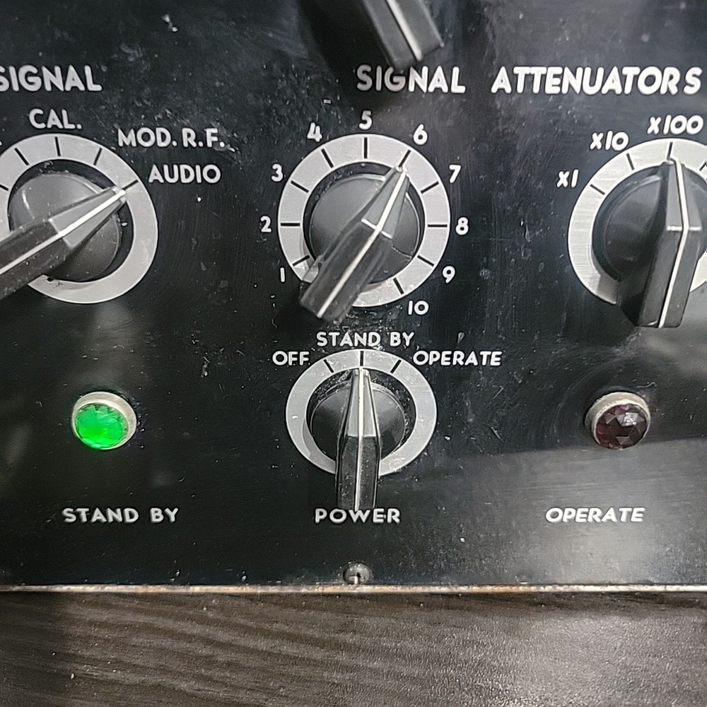Simpson Model 480 FM-TV Genescope
