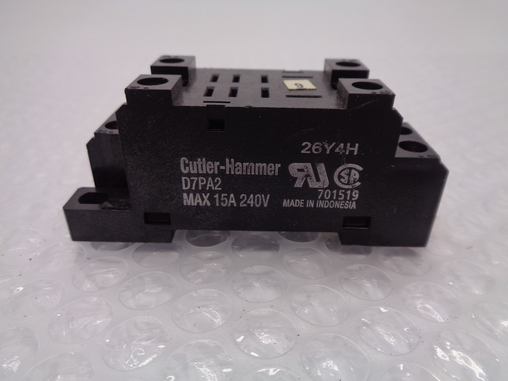 CUTLER HAMMER D7PA2 RELAY BASE NSNP