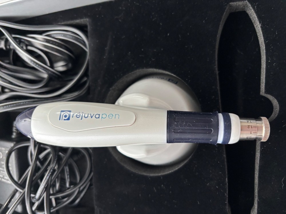 Rejuvapen Micro-Needling Device 1st Generation (model 101 White)