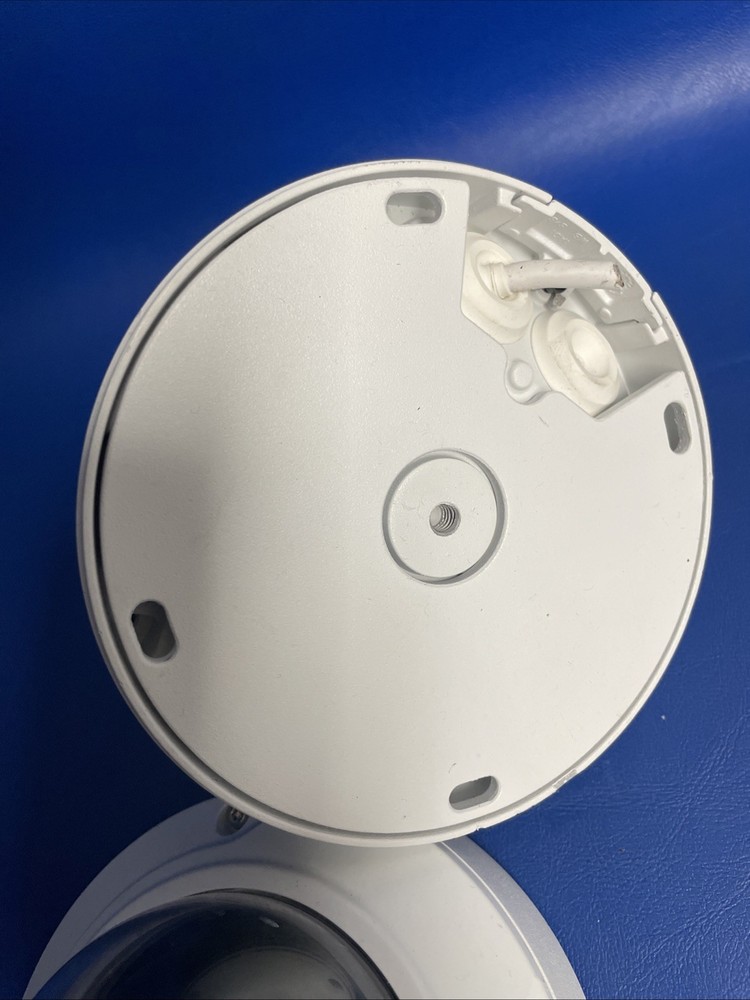 LOT OF 2X *UNTESTED* AXIS M3006-V Network Camera Fixed mini dome / CUT CABLE