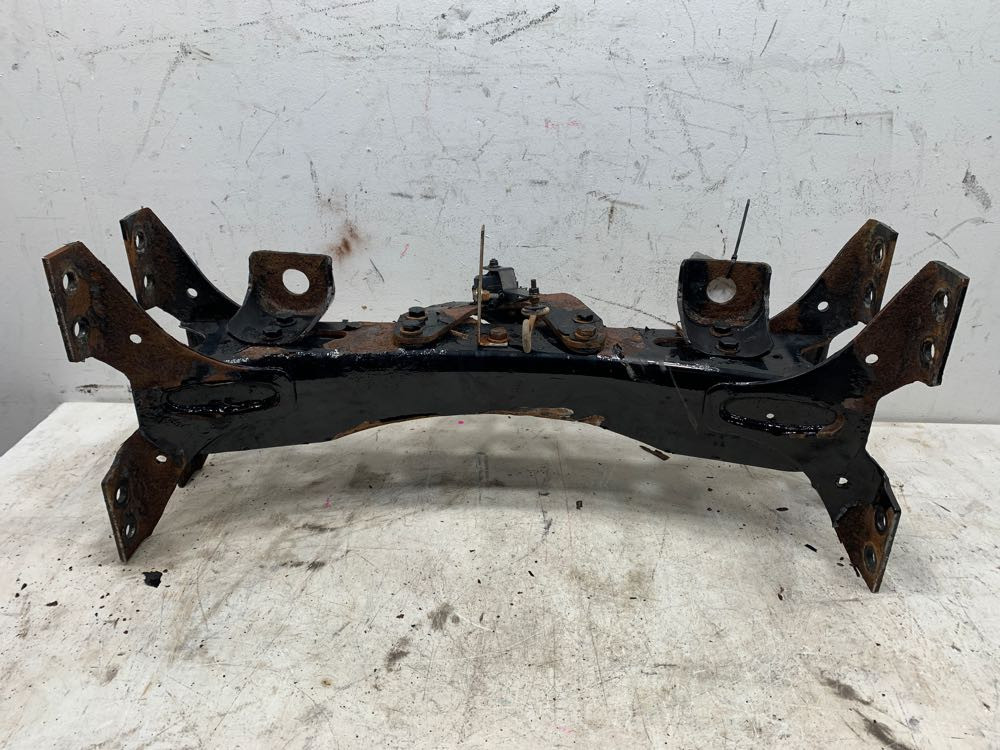 2011 Freightliner Coronado Frame Crossmember (648-11141)