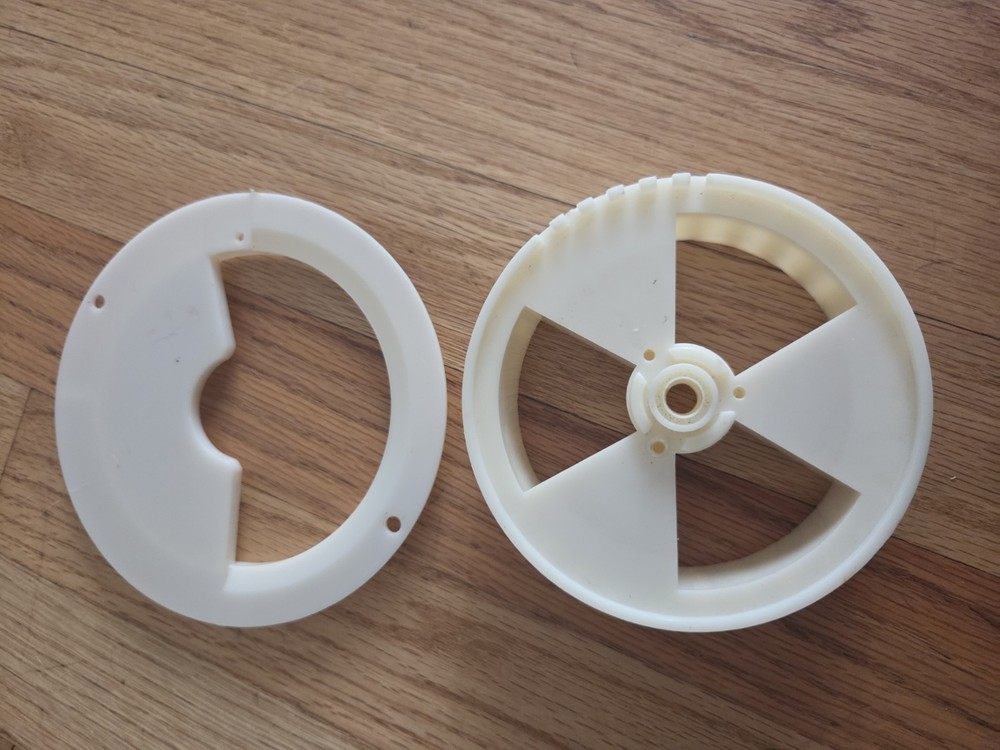 Ashland Gumball Candy Machine Wheel And Chute Cover