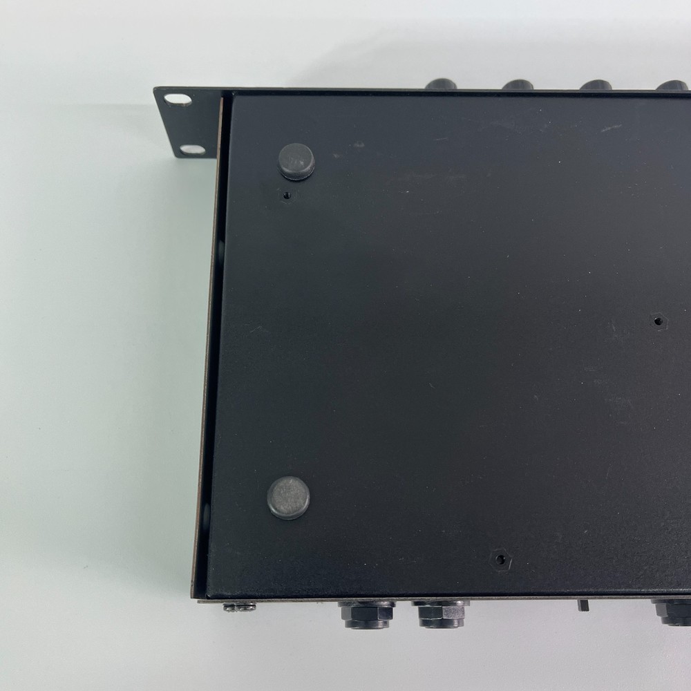 Roland RE-800 Digital Echo Rack Mount Effecter - Tested & working Pre-Owned