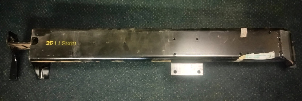 Volvo 25115660 Hood Rest Bracket