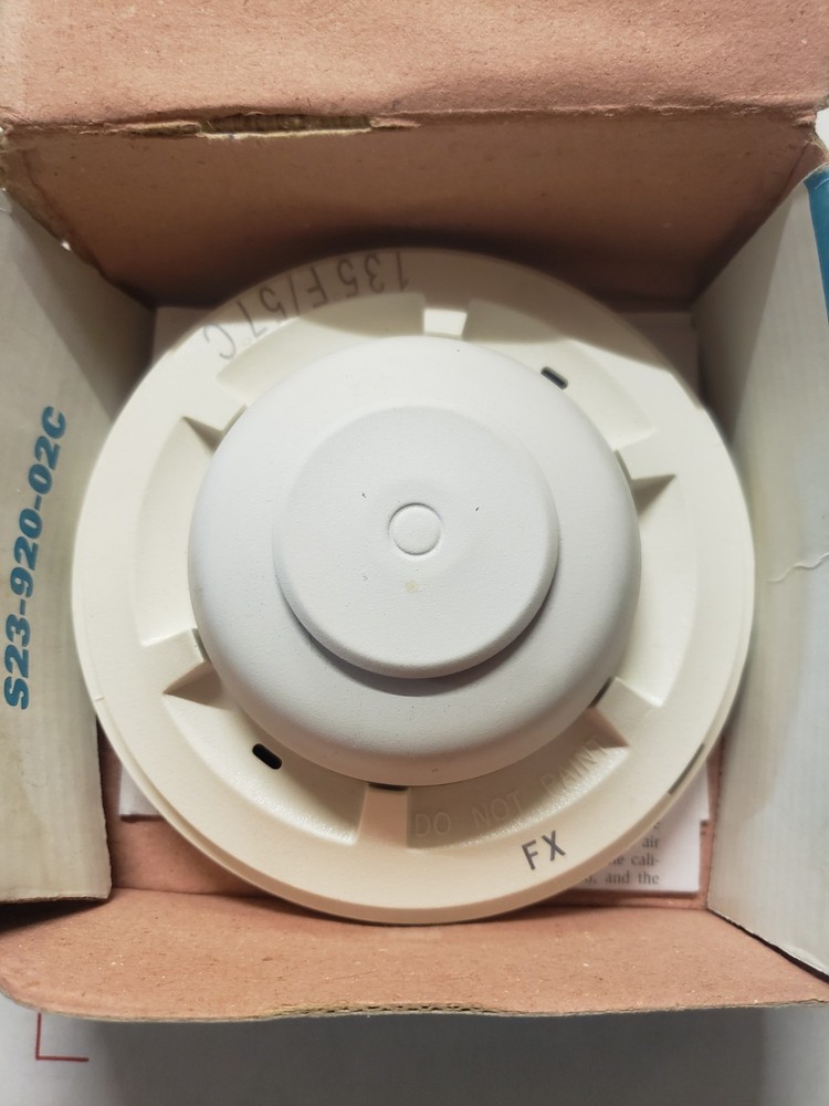 SYSTEM SENSOR HEAT DETECTOR MODEL NO. 5603