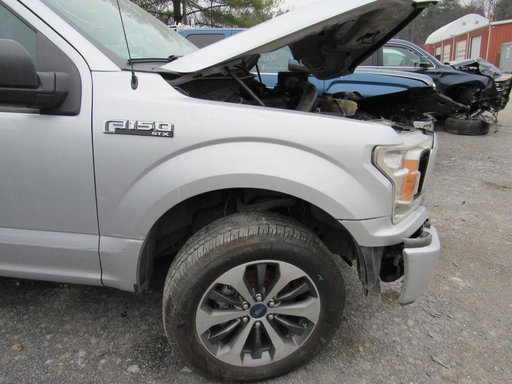 F150 2019 Glove Box 1034541