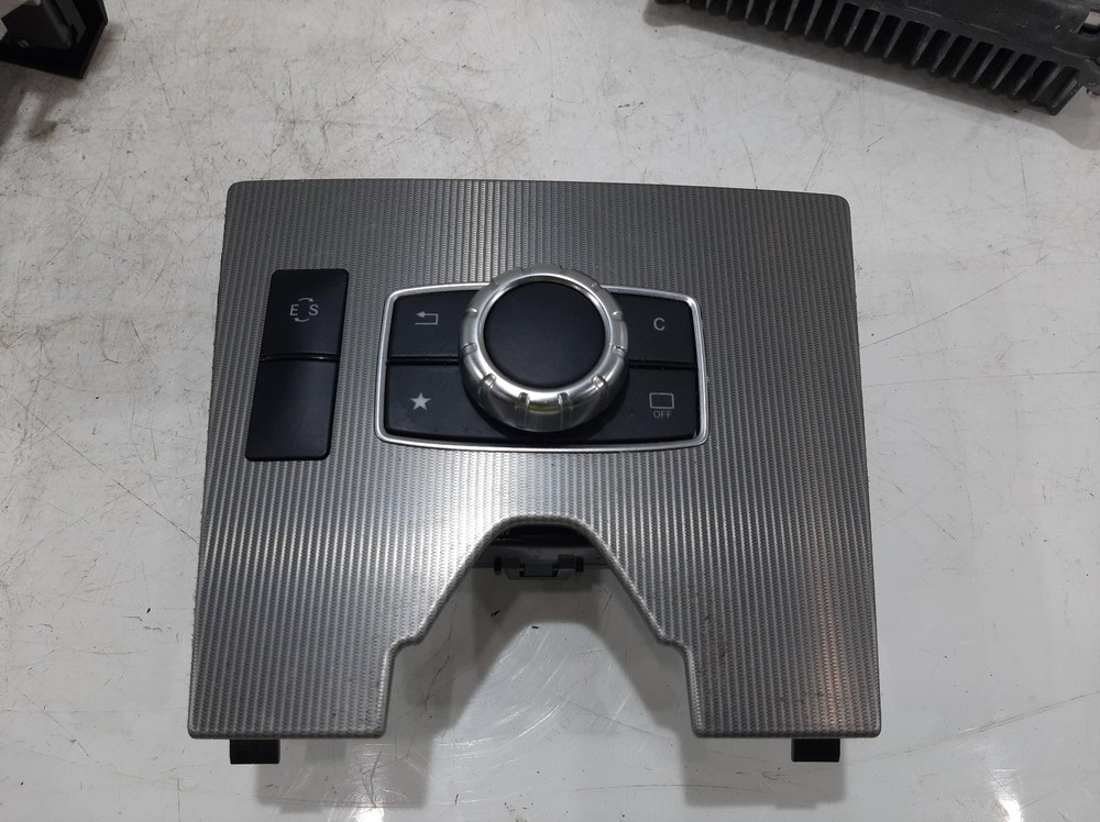 MERCEDES E-CLASS E220 BLUETEC SE W212 2009-2016 Satellite Navigation System Unit