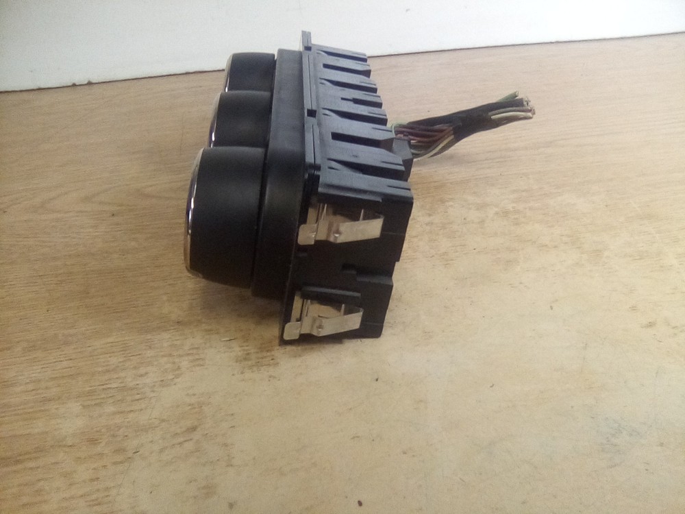 Peterbilt Q21-6032-2241 Climate Control