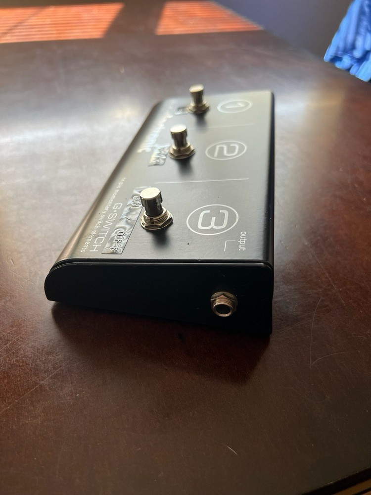 TC Electronic Triple Momentary Foot Switch