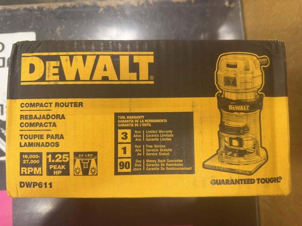 DEWALT DWP611 1.25 HP Max Torque Compact Router