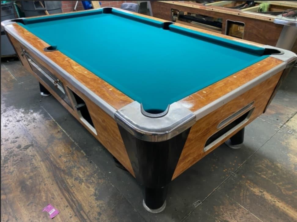 7' VALLEY COMMERCIAL COIN-OP POOL TABLE