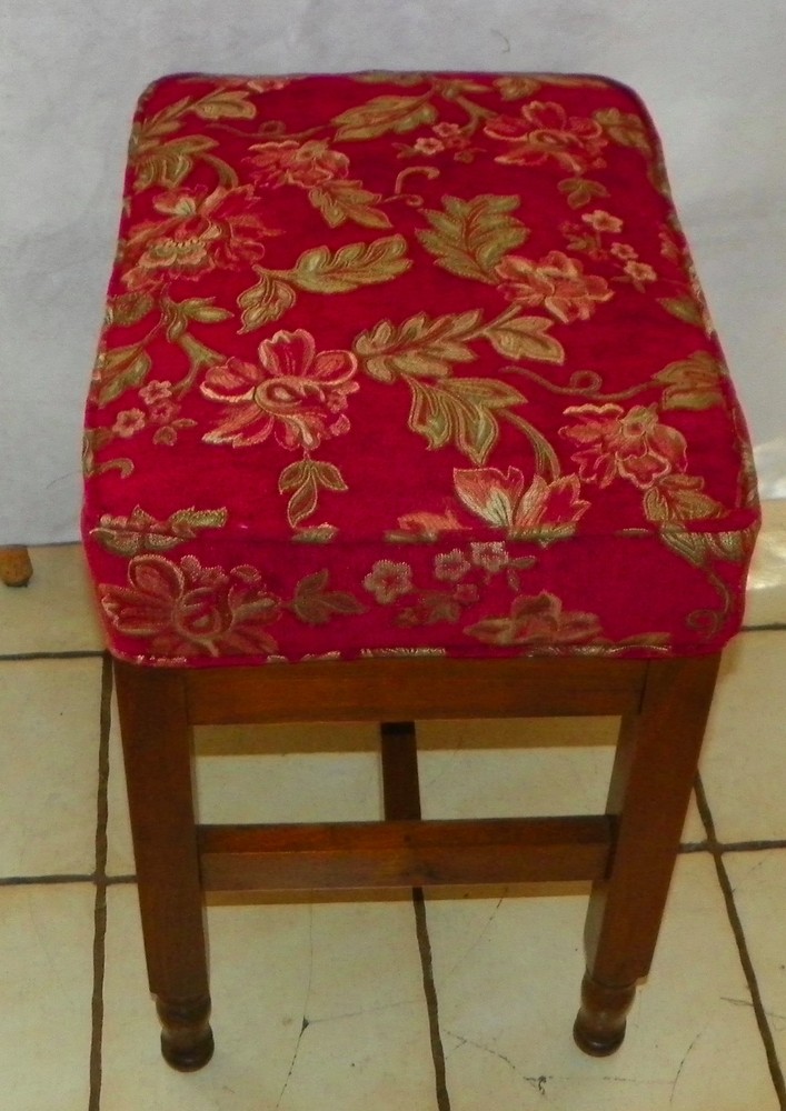 Walnut footstool Bench (FS-5)