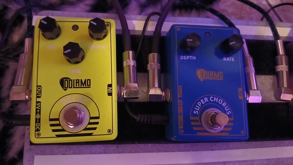 Analog Guitar Pedalboard