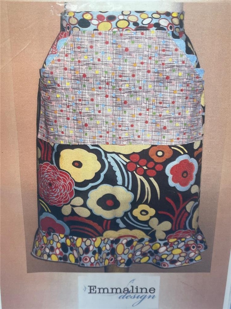 EMMALINE DESIGN Sewing Pattern - FLOUR POWER - Apron - 22"