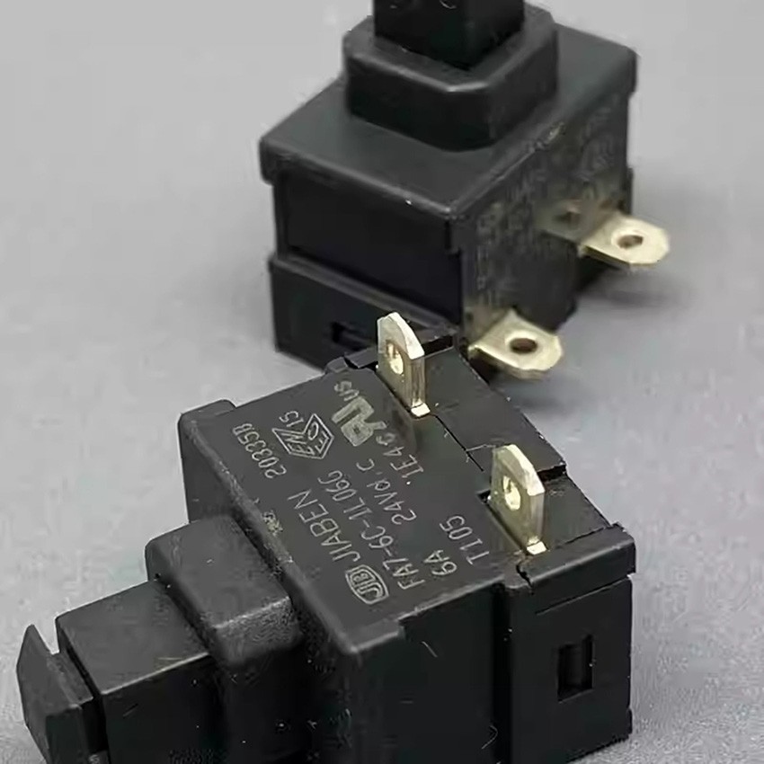 Vacuum Cleaner Self-Locking Switch FA7-6C-1L06G Water Heater Pushbutton Switch6A