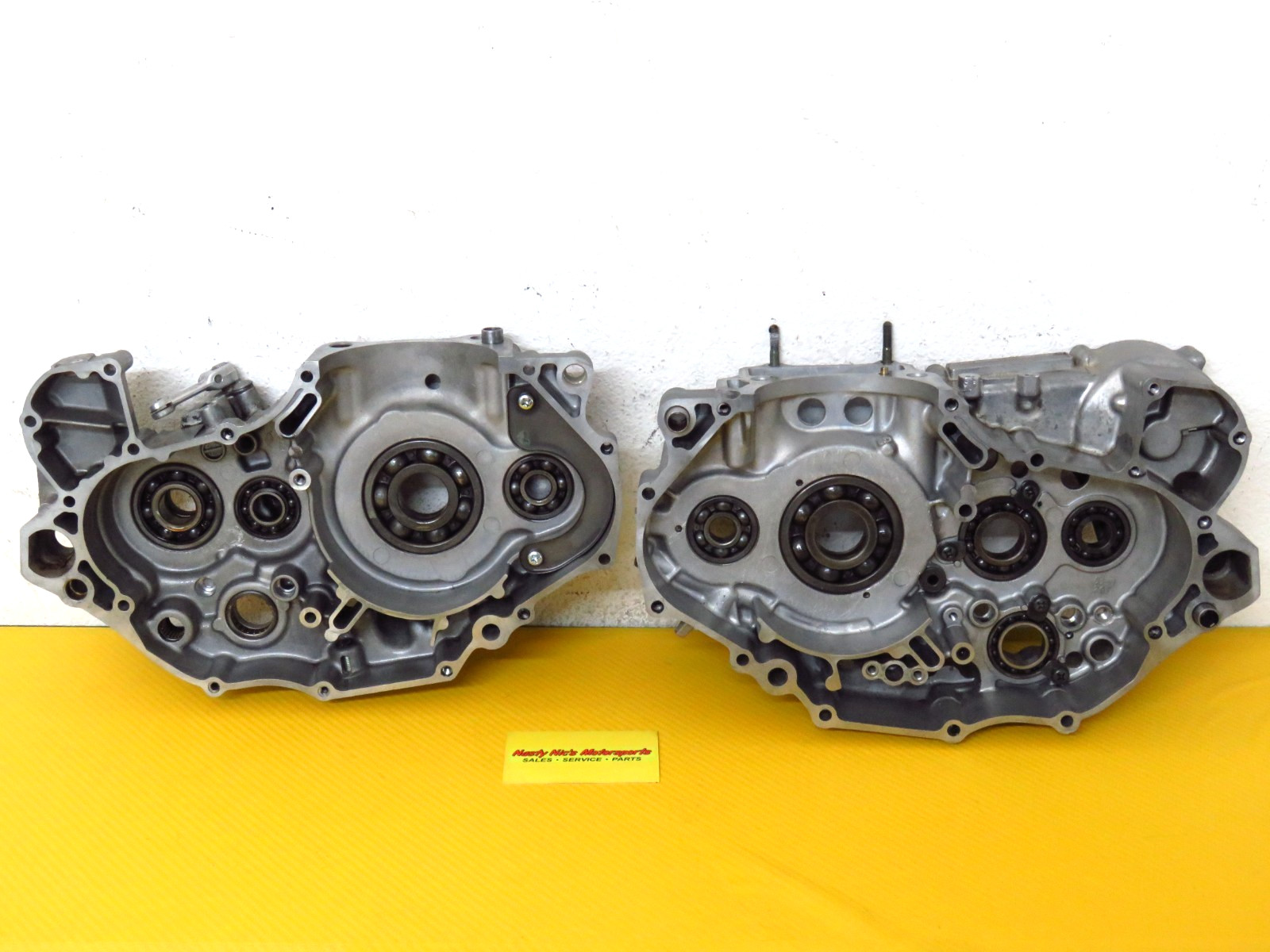 2005 Suzuki Dr-Z400s OEM CRANKCASE left right crank case cases MATCHING good