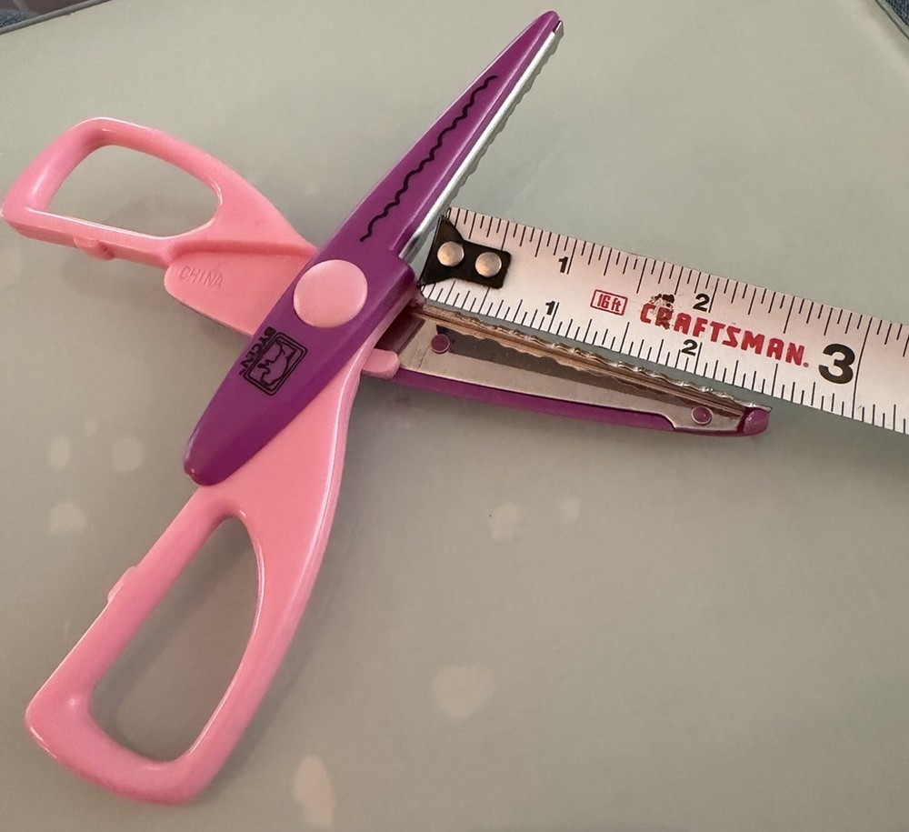 BYCIN Decorative Paper Edging Craft Scissors - Bubbles Pattern