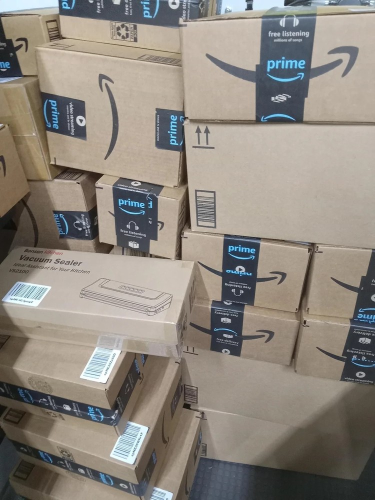 AMAZON Mystery Box General Merchandise Fun Liquidations $100+ Bundles