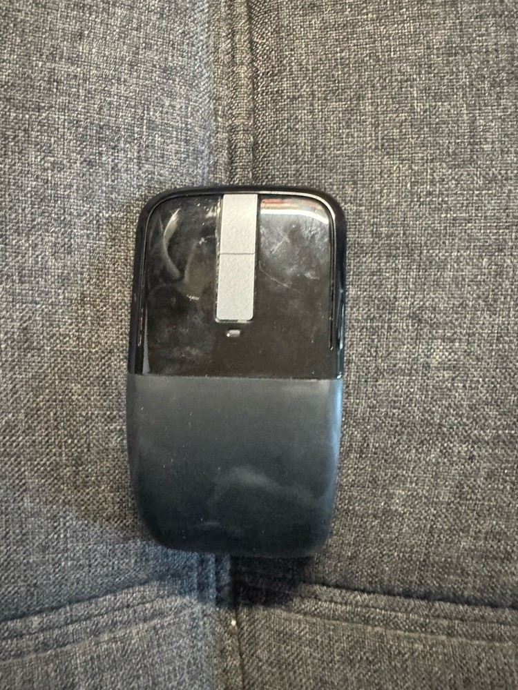 MICROSOFT Arc Touch [1428] Bluetooth Wireless Mouse [NO Dongle]