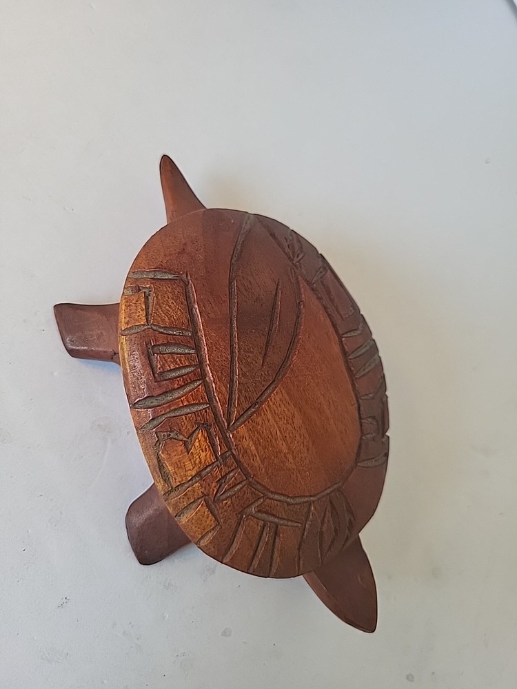 Hand Carved Turtle Trinket Box