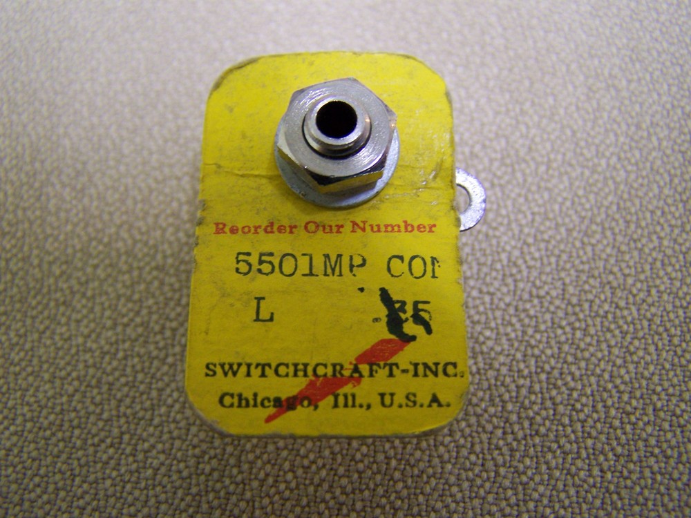 Switchcraft 5501MP vintage probe chasis connector jack mini SMALL button plug