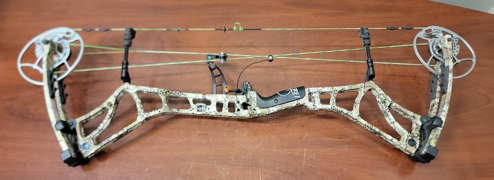 Bear Kuma 33 Compound Bow RH, 27" 55lb Draw