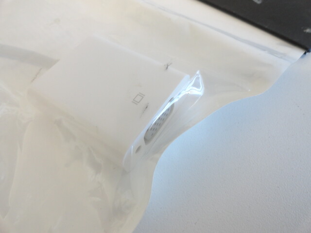 L16: Apple Mini Display Port
