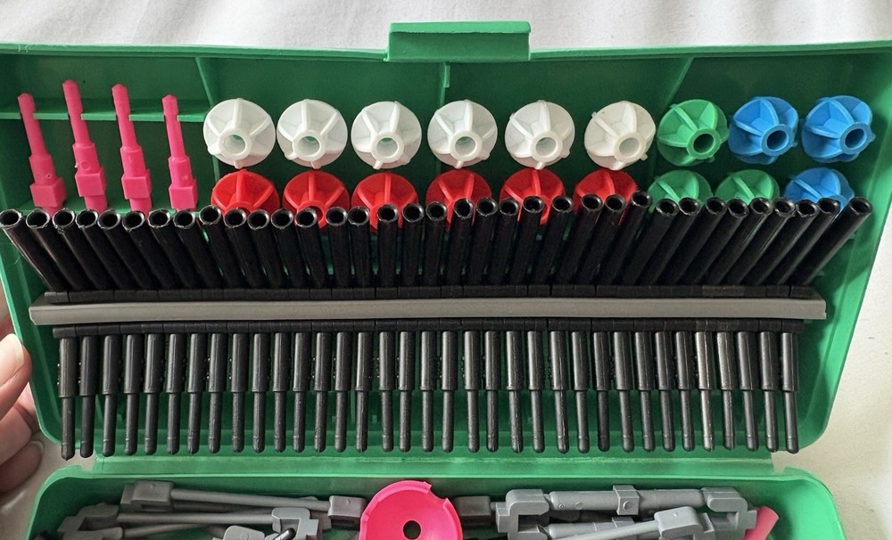 Molecular Visions The Flexible Molecular Model Kit USED