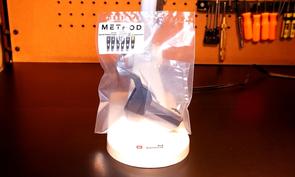 Makerbot Method/Method X NEW Extruder Main Housing With hardware