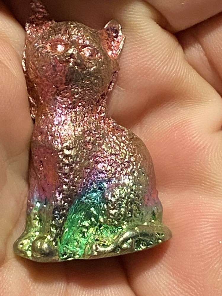 Bismuth Cat/Kitten