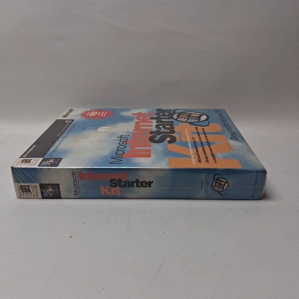 Microsoft Windows 95 CD-ROM Internet Explorer Starter Kit with Box, 1996
