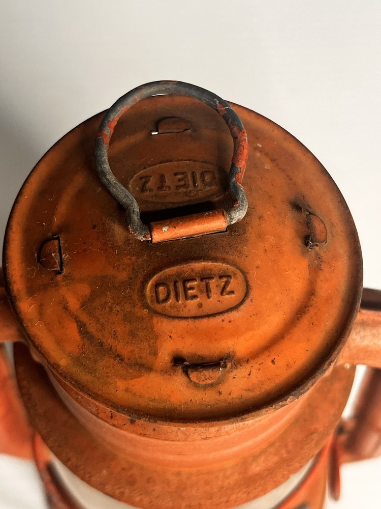 Dietz No 50 Lantern 8.5” Tall