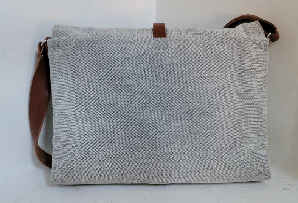 moose + pine Unisex Laptop Messenger Bag Dark Denim EUC